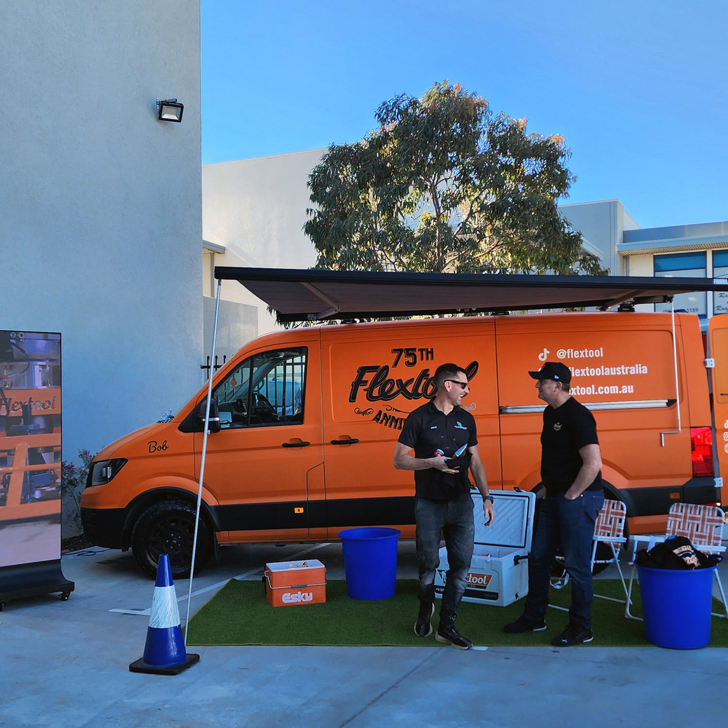 Authorised stockist highlighting Granex Trade Supplies as a leading premium Granex Flextool supplier in Perth.
'Bob the Van' parked outside Granex Trade, surrounded by local builders and concreters.